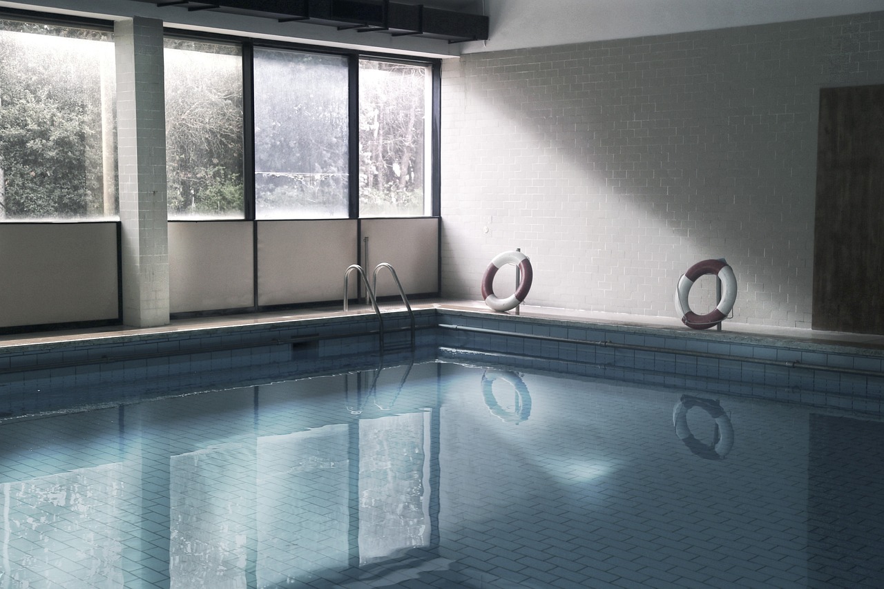 pool-4942724_1280 Fréjus conciergerie privé